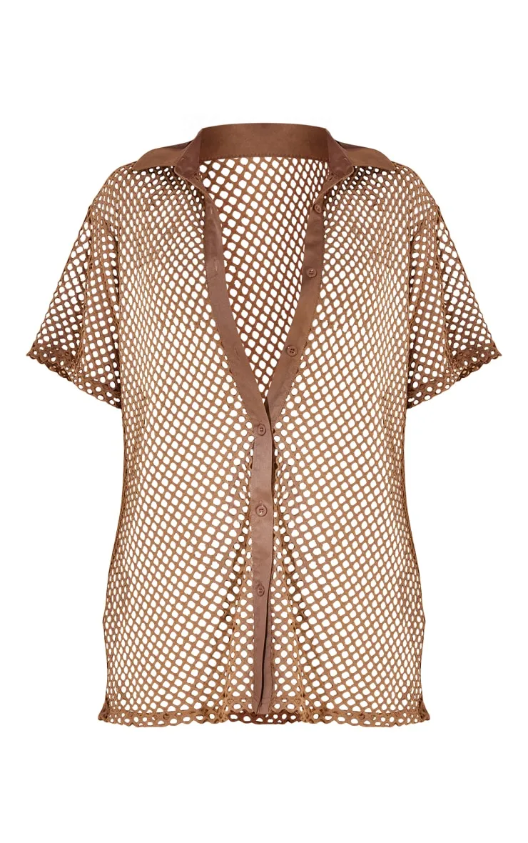 Chemise de plage oversize en maille filet chocolat à manches courtes