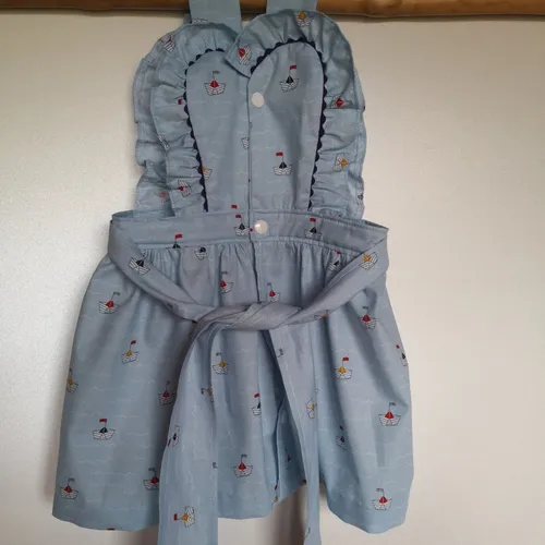 Ensemble robe bleue ciel, béguin et culotte bouffante, cadeau naissance 6 -9 mois